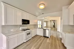 8202 Radial Ct, Rosharon, TX 77583 - Photo 12