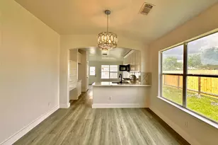 8202 Radial Ct, Rosharon, TX 77583 - Photo 6