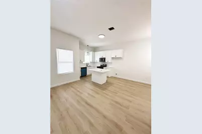 326 Clearwater A-B Street, Houston, TX 77029 - Photo 6