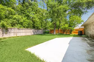 2227 Friarwood Trail, Kingwood, TX 77339 - Photo 18
