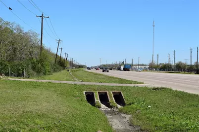 0 Highway 6, Manvel, TX 77578 - Photo 4