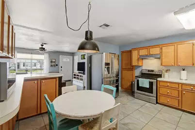 106 S Mattson Street, West Columbia, TX 77486 - Photo 8