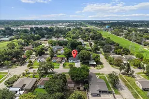 1105 W Ellaine Ave, Pasadena, TX 77506 - Photo 28
