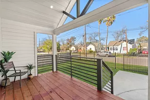 5420 Pease St, Houston, TX 77023 - Photo 2