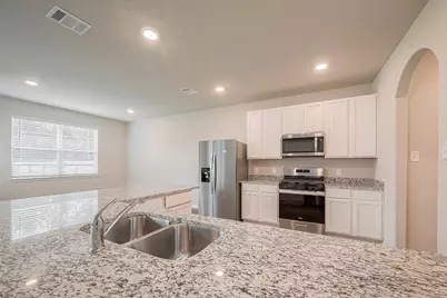 2335 Tavo Trail Drive, Conroe, TX 77301 - Photo 12