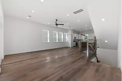 7706 Earl Rudder Way, Houston, TX 77055 - Photo 18