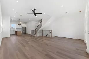 7706 Earl Rudder Wy, Houston, TX 77055 - Photo 20