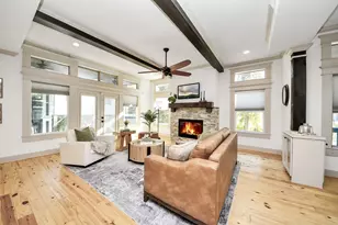 1202 Archer St, Houston, TX 77009 - Photo 2