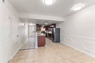 12633 Memorial Dr, Houston, TX 77024 - Photo 10