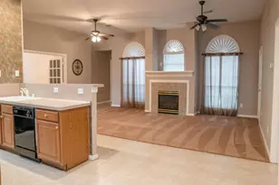 3638 Desert Run Dr, La Porte, TX 77571 - Photo 10