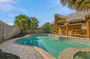 4704 Broadmoor Dr, League City, TX 77573 - Photo 26