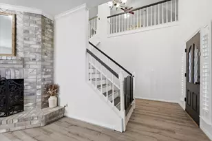 4704 Broadmoor Dr, League City, TX 77573 - Photo 4