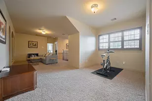 14302 Mindy Park Ln, Houston, TX 77069 - Photo 32