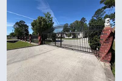 23943 Swallowtail Lane, New Caney, TX 77357 - Photo 2