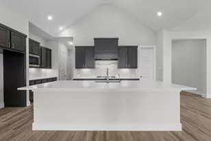 8127 Sunny Rdg Dr, Fulshear, TX 77441 - Photo 2