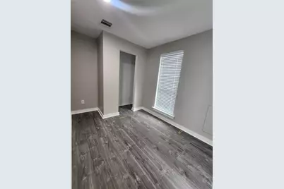 6203 Hoffman Street, Houston, TX 77028 - Photo 8