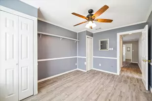 12007 Fairpoint Dr, Houston, TX 77099 - Photo 6