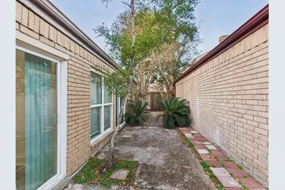 7610 Hopewell Lane, Houston, TX 77071 - Photo 30