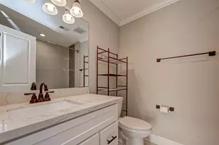 10138 Hazelhurst Dr, Houston, TX 77043 - Photo 34