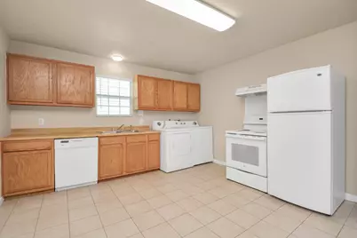 500 W Pitts Avenue #302, Pasadena, TX 77506 - Photo 10