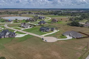 305 Champions Ct, El Campo, TX 77437 - Photo 50