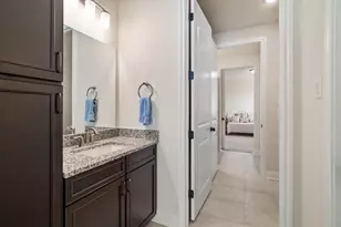 305 Champions Ct, El Campo, TX 77437 - Photo 34