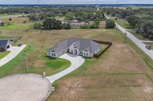 305 Champions Ct, El Campo, TX 77437 - Photo 48