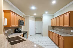 7 Fitzroy Pl, Conroe, TX 77384 - Photo 10
