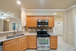 7 Fitzroy Pl, Conroe, TX 77384 - Photo 8