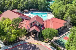 7 Fitzroy Pl, Conroe, TX 77384 - Photo 36