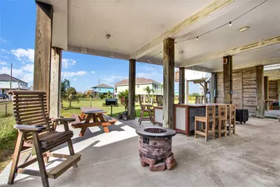 955 Driftwood Drive, Crystal Beach, TX 77650 - Photo 16