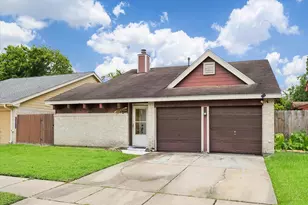 1419 Willow Wisp Dr, Missouri City, TX 77489 - Photo 1