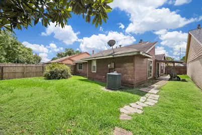 1419 Willow Wisp Drive, Missouri City, TX 77489 - Photo 12