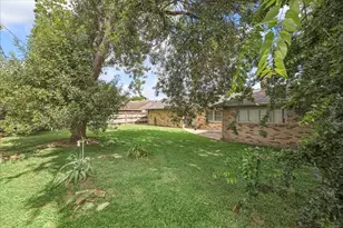 5811 Spruce Forest Dr, Houston, TX 77092 - Photo 14