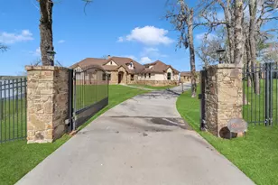 20433 Doral Dr, Huntsville, TX 77320 - Photo 6