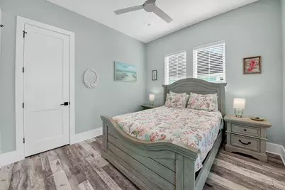 3815 Sea Breeze Lane, Galveston, TX 77554 - Photo 32