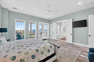 3815 Seabreeze Ln, Galveston, TX 77554 - Photo 30