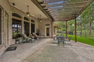 2015 Fairway Green Dr, Kingwood, TX 77339 - Photo 38