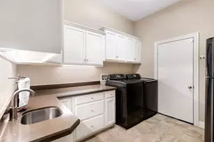 2015 Fairway Green Dr, Kingwood, TX 77339 - Photo 36