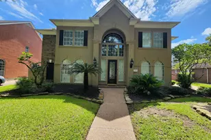 819 Old Valley Way, Houston, TX 77094 - Photo 2