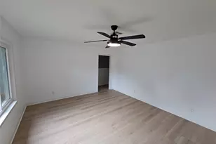 1300 Lawrence St, Rosenberg, TX 77471 - Photo 14