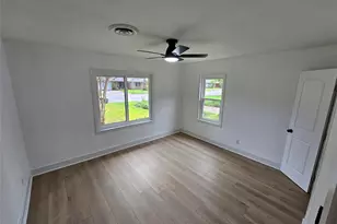 1300 Lawrence St, Rosenberg, TX 77471 - Photo 16