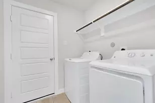 2627 Border Cv Cir, Fresno, TX 77545 - Photo 12