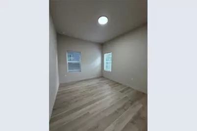 326 Clearwater Unit A Street, Houston, TX 77029 - Photo 10