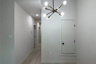 326 Clearwater St, Houston, TX 77029 - Photo 8