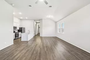 603 Walnut Branch Dr, Baytown, TX 77523 - Photo 10