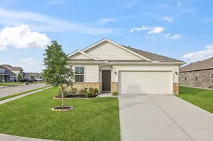 603 Walnut Branch Dr, Baytown, TX 77523 - Photo 2