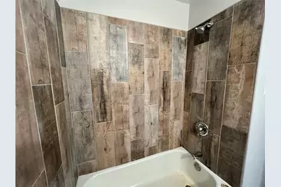 8713 Peachtree Street #1, Houston, TX 77016 - Photo 10