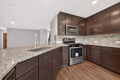 8932 Hollister Commons Lane, Houston, TX 77080 - Photo 16