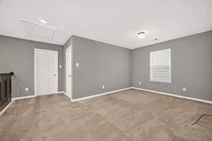 8932 Hollister Commons Ln, Houston, TX 77080 - Photo 20